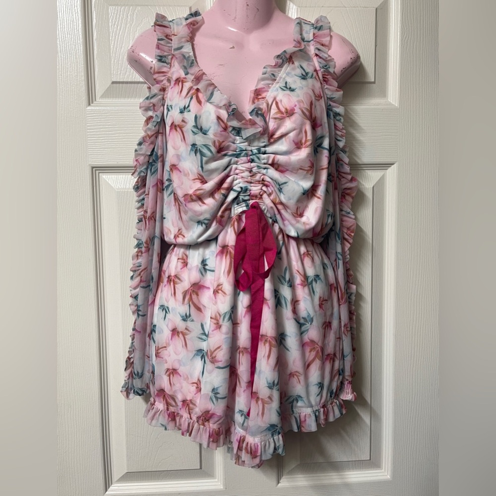 Bebe ruffle floral ruched romper